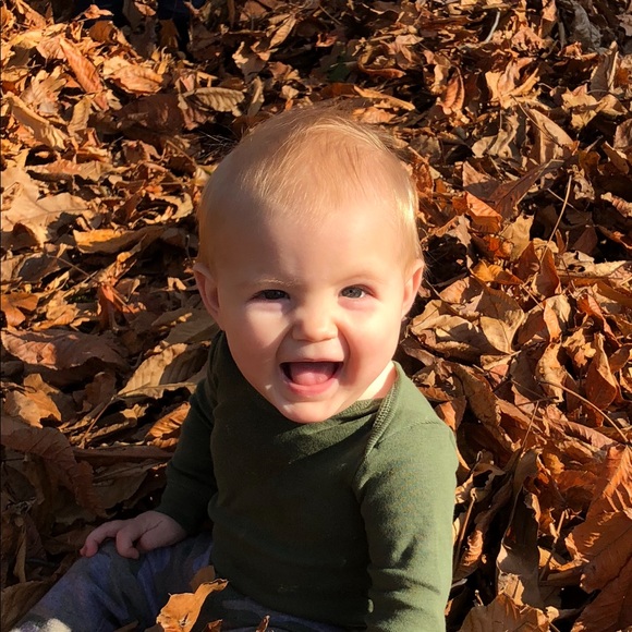 Meet your Posher, Carrie - Picture 1 of 1